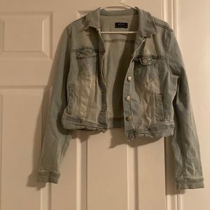 jean jacket size small